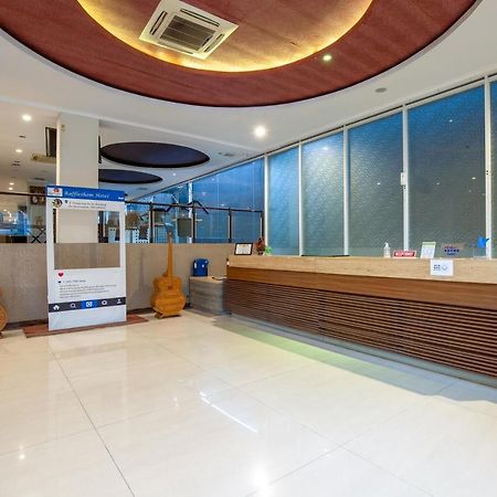 Raffleshom Hotel Bandung Esterno foto