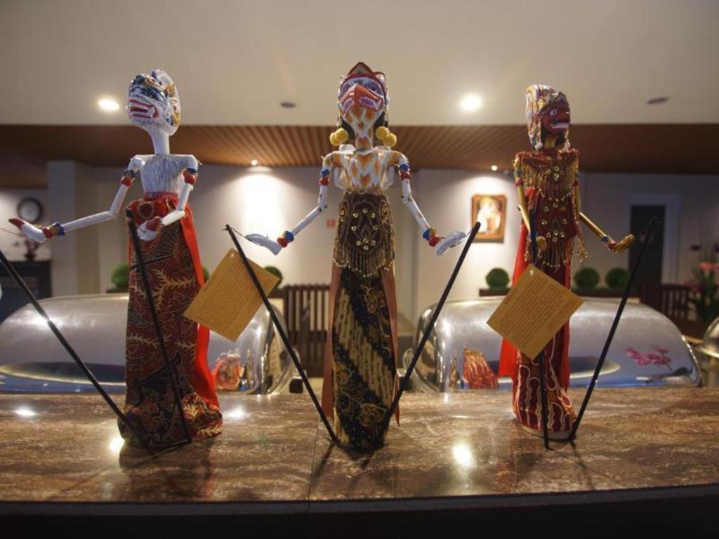 Raffleshom Hotel Bandung Esterno foto