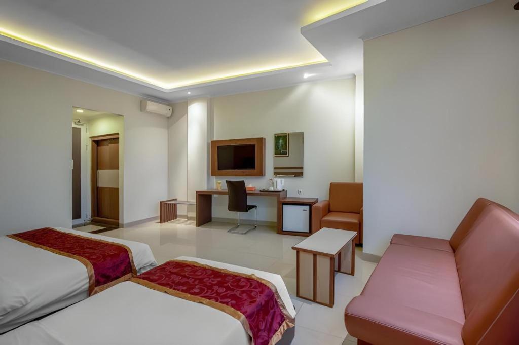 Raffleshom Hotel Bandung Esterno foto
