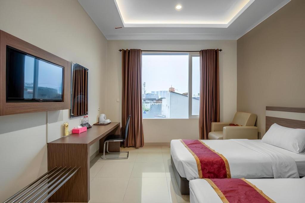 Raffleshom Hotel Bandung Esterno foto