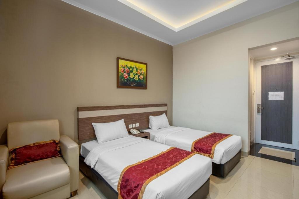 Raffleshom Hotel Bandung Esterno foto