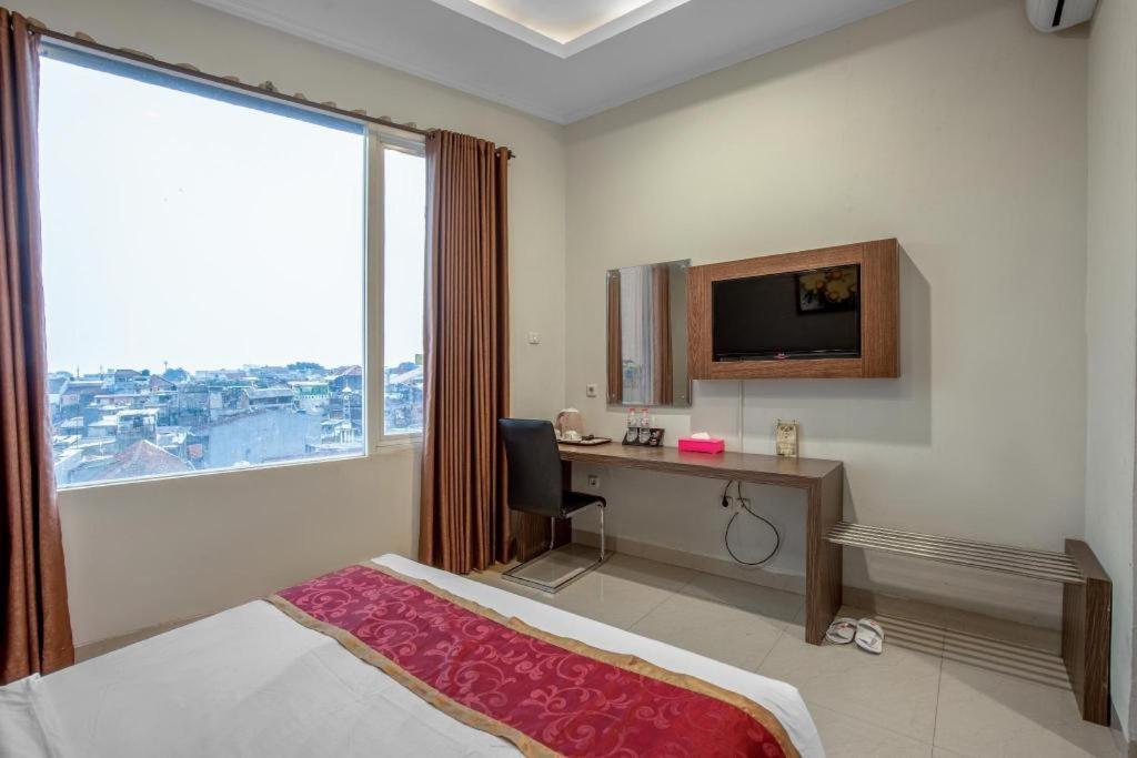 Raffleshom Hotel Bandung Esterno foto